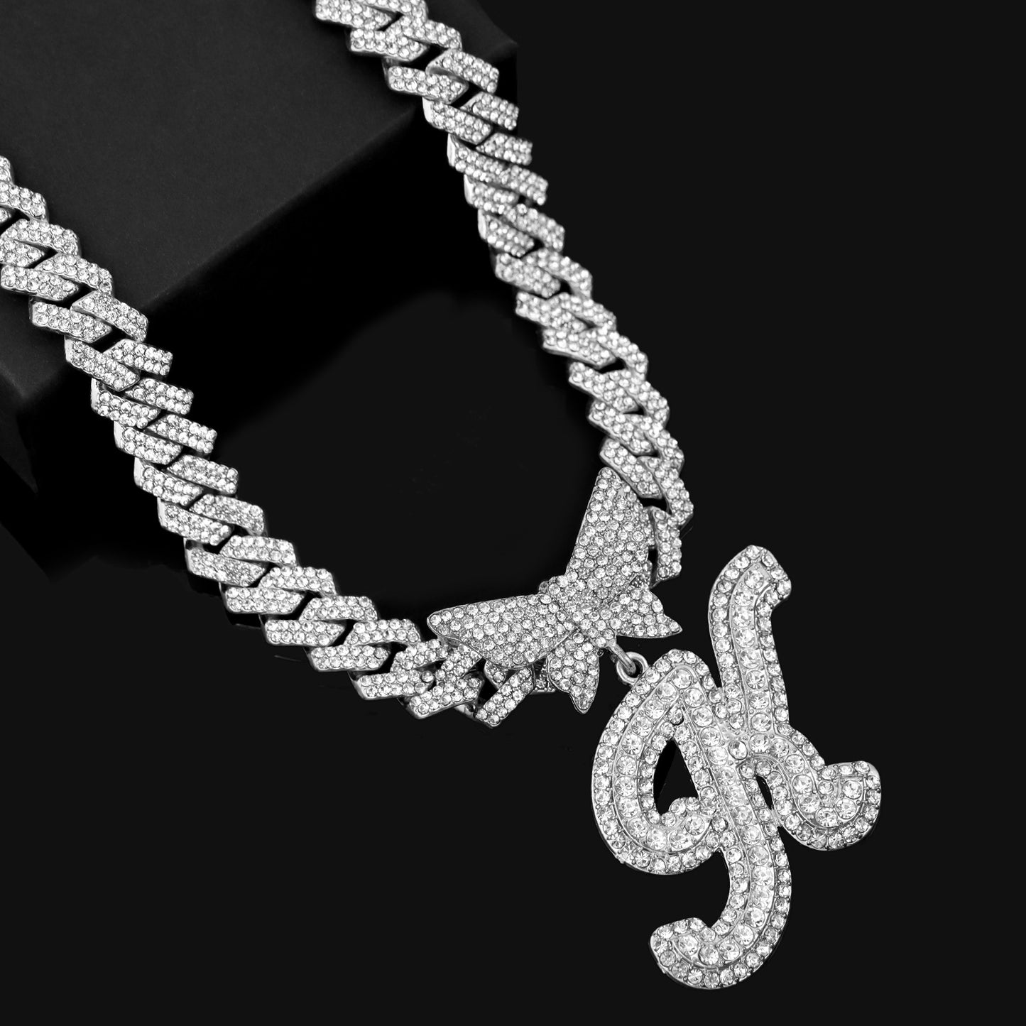 JNCTCOE Cuban Link Chain for Women Cursive Silver Initial 14MM Diamond Prong Cuban Chain Hip Hop Iced Out Chain Necklace Butterfly Initial Letter Name Necklaces for Women (B, Silver)